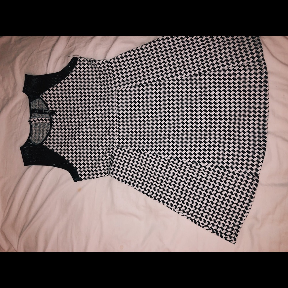 Cute Jessica Simpson dress